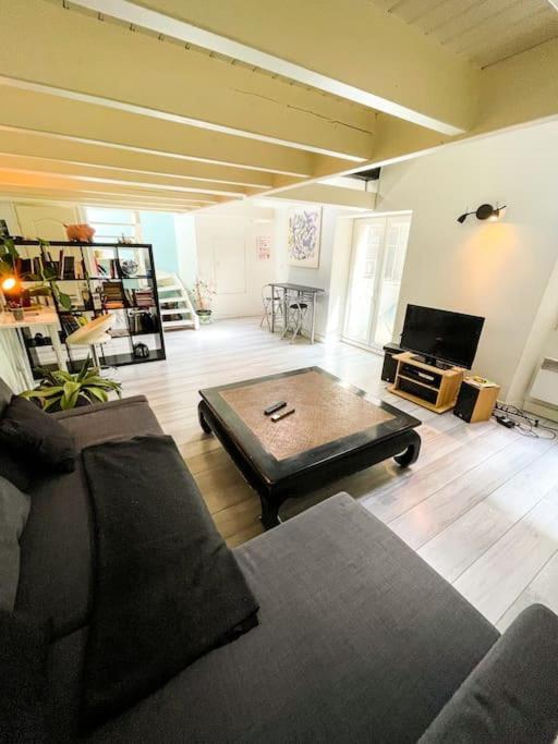 Апартаменты Coeur Feydeau Kervegan Le Duplex Hyper Centre Нант Экстерьер фото